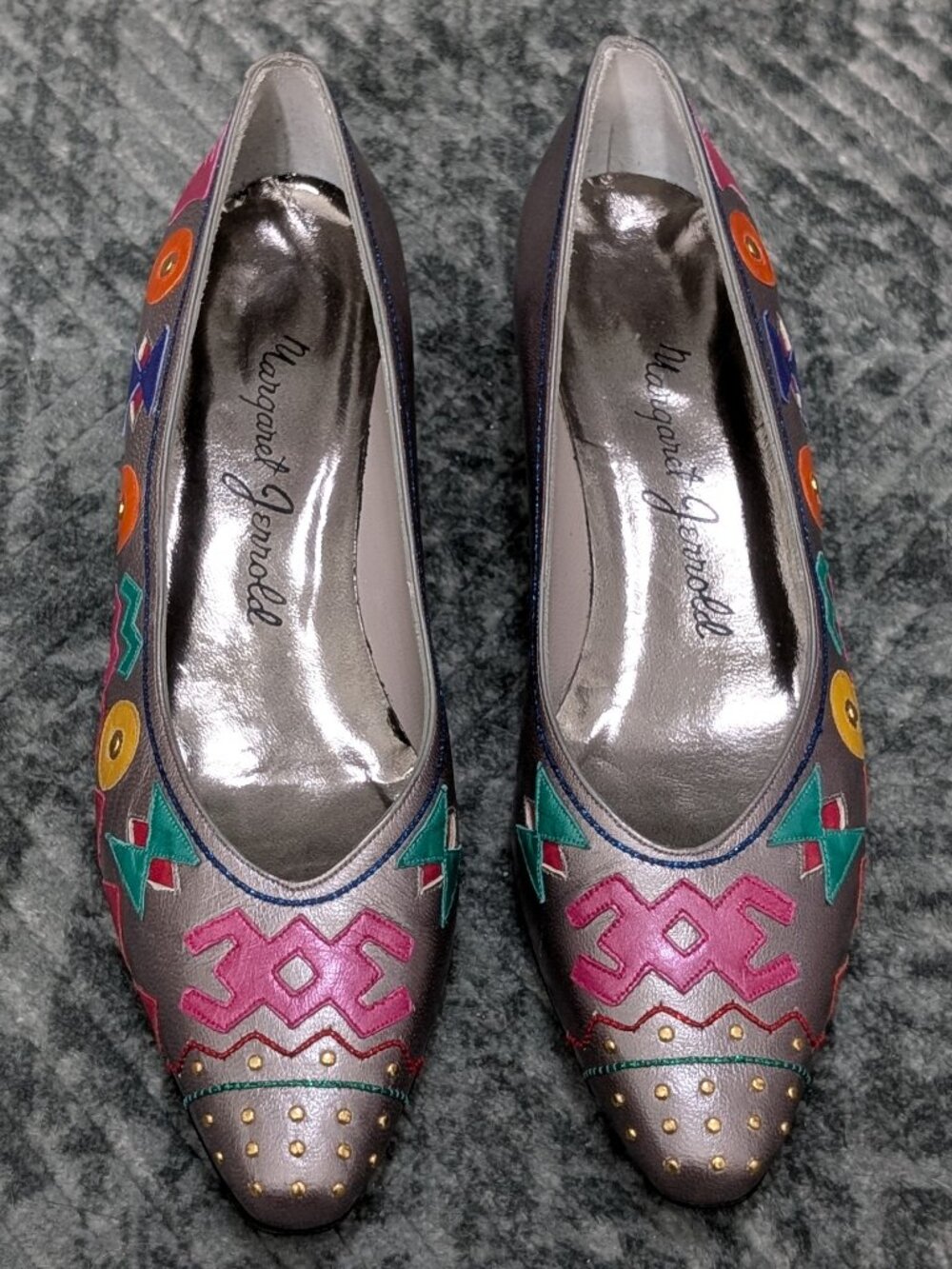 Vintage Margaret Jerrold 8 Shoes Leather Kitten Heels 1980s Silver Cutout Artsy